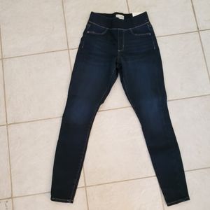 Universal Threads Jeans Women’s 00 Pull on Jeggings high rise blue NWT elastic